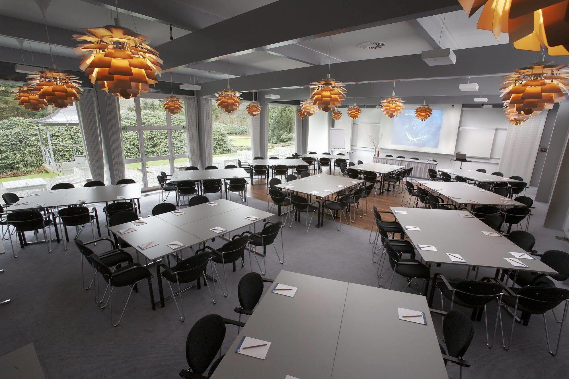 Skarrildhus Sinatur Hotel & Konference Extérieur photo